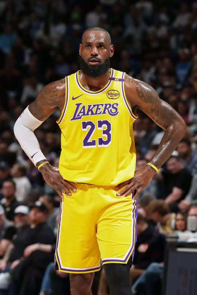 九游体育APP下载-包含NBA总决赛倒计时,洛杉矶湖人今夜复出首秀,细节引发关注,媒体盛赞,资深球员宣示担当的词条